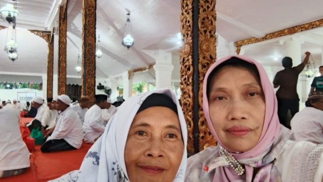 Tampil Sederhana; Direktur RSUD Moh. Anwar Sumenep, dr. Erliyati menghadiri acara bukber bersama para ulama
