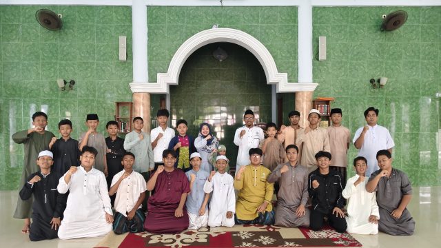 Bekali Santri Hidup Sehat, SMP Integral Luqman Al Hakim Sumenep Gelar Penyuluhan Kesehatan
