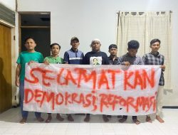 Lakukan Aksi Deklarasi, ALMASI: Selamatkan Demokrasi dan Reformasi Lawan Tirani