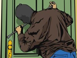 Toko di Pamekasan Dibobol Maling Lewat Atap, Pemilik Rugi Puluhan Juta