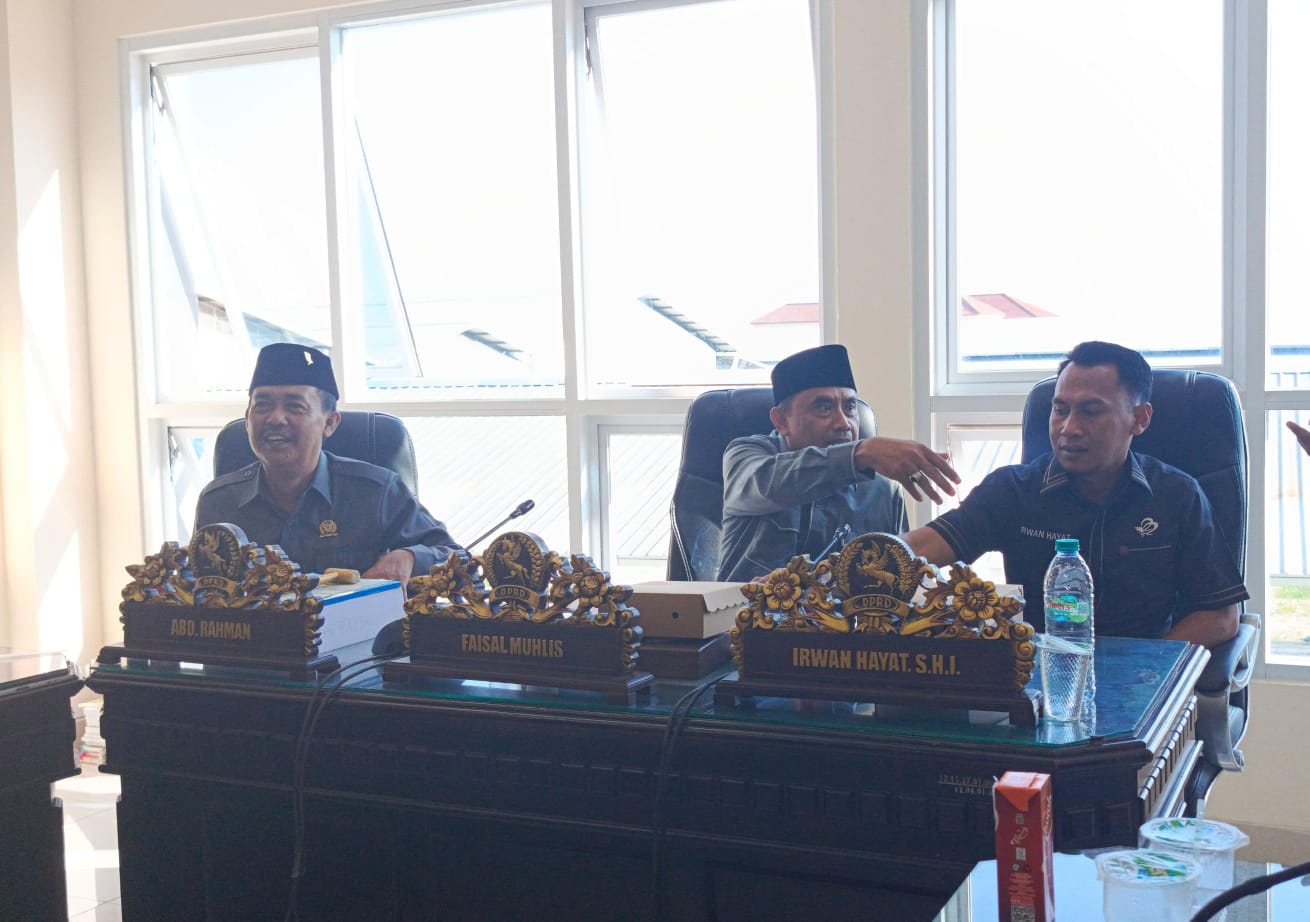 RDP Komisi II DPRD Sumenep, Gaji Belum Dibayar, PT Sumekar Terancam Ditempuh Jalur Hukum (Amir/Yakusa.id)