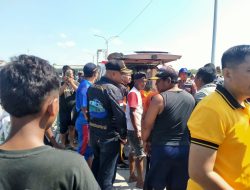 Warga Branta Pesisir Pamekasan Temukan Mayat Tanpa Identitas di Bibir Pantai