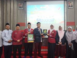 OPH SMP Integral Luqman Al Hakim Sumenep Gelar Study Banding ke MAN 2 Malang