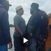 Detik-detik cuplikan video amatir warga Gersik Putih halau ekskavator (M.A.M/Yakusa)