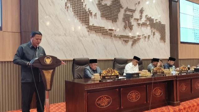 Tiga Raperda Dibahas DPRD Sumenep, Empat Fraksi Kompak Dukung dengan Catatan Kritis (Yakusa)