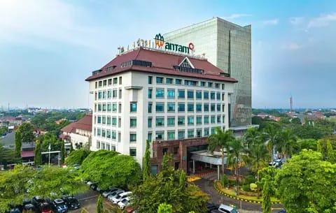 Harga Emas Antam Naik, Eksplorasi Rp72,6 M Digelar di 3 Komoditas: Proyek SGAR Fase 2 Terus Bergulir