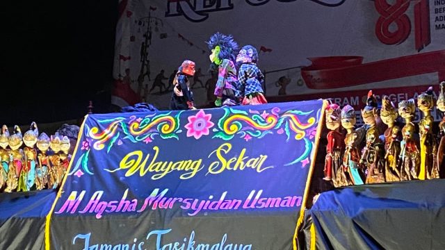 Usia 4 Tahun, Abang Aqsha Jadi Dalang Cilik dan Rawat Tradisi Wayang Golek